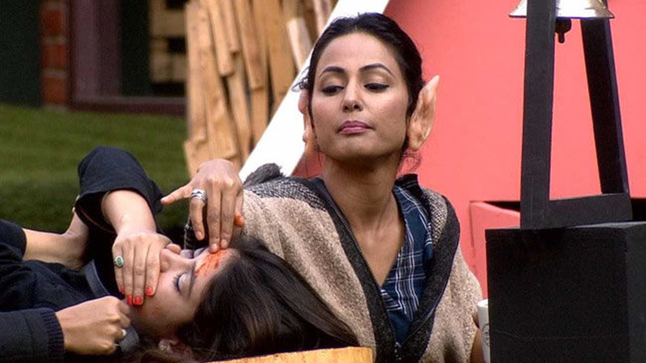 bandagi kalra,bandagi kalra exclusive interview,bandagi kalra interview,bandagi kalra evicted,bandagi kalra eliminated,bandagi kalra bigg boss 11,bandagi kalra bigg boss 11 weekend ka vaar,03 Dec 2017,salman khan,puneesh sharma,bandagi puneesh,bandagi kalra eviction interview,colors,bigg boss 11 contestants,bigg boss 11 full episode,bigg boss 11 today episode,shilpa shinde,hina khan,vikas gupta,arshi khan,aakash dadlani,priyank,luv,katrina kaif